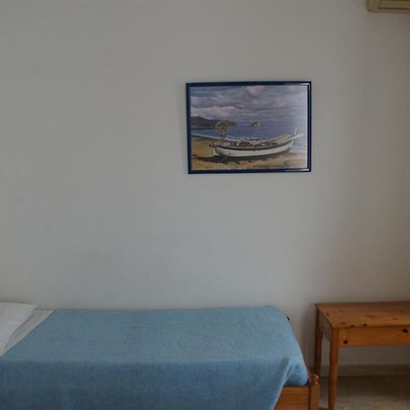 Hotel Eleftheria ปาริเกีย ภายนอก รูปภาพ