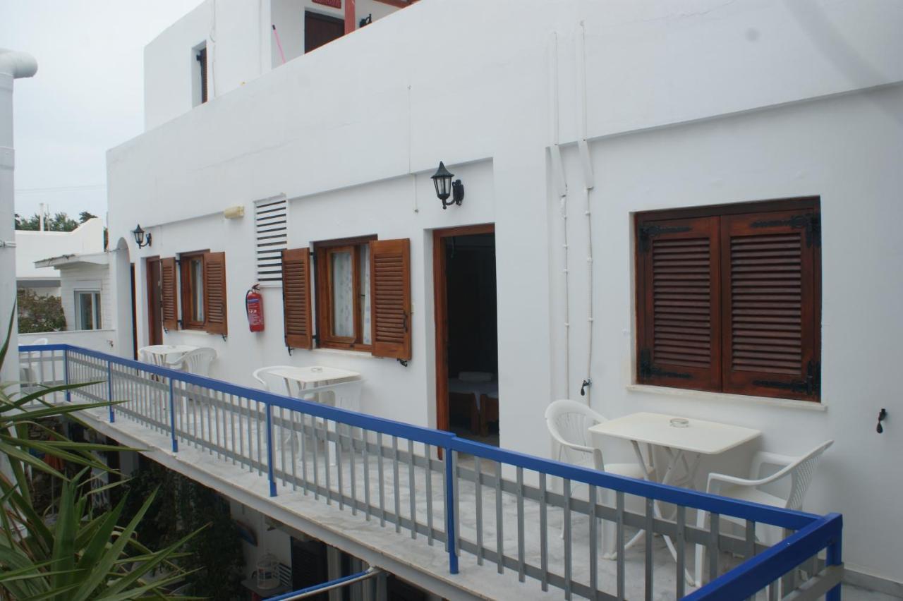 Hotel Eleftheria ปาริเกีย ภายนอก รูปภาพ