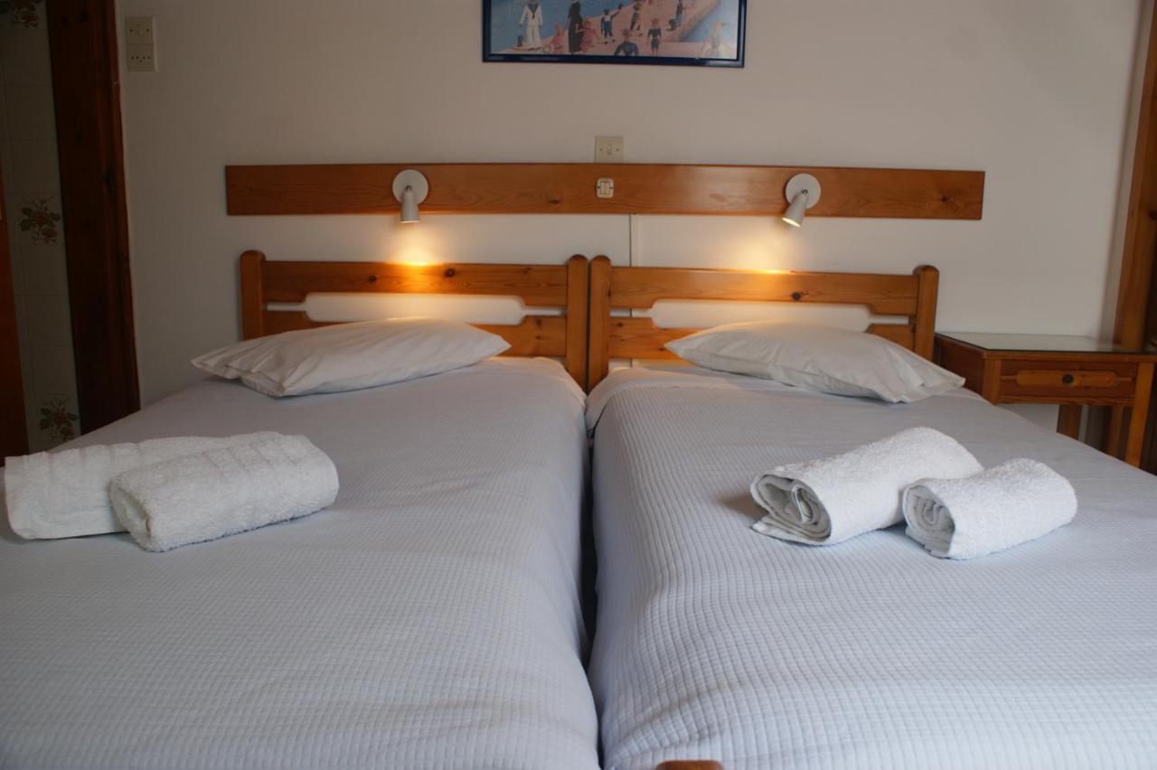 Hotel Eleftheria ปาริเกีย ภายนอก รูปภาพ