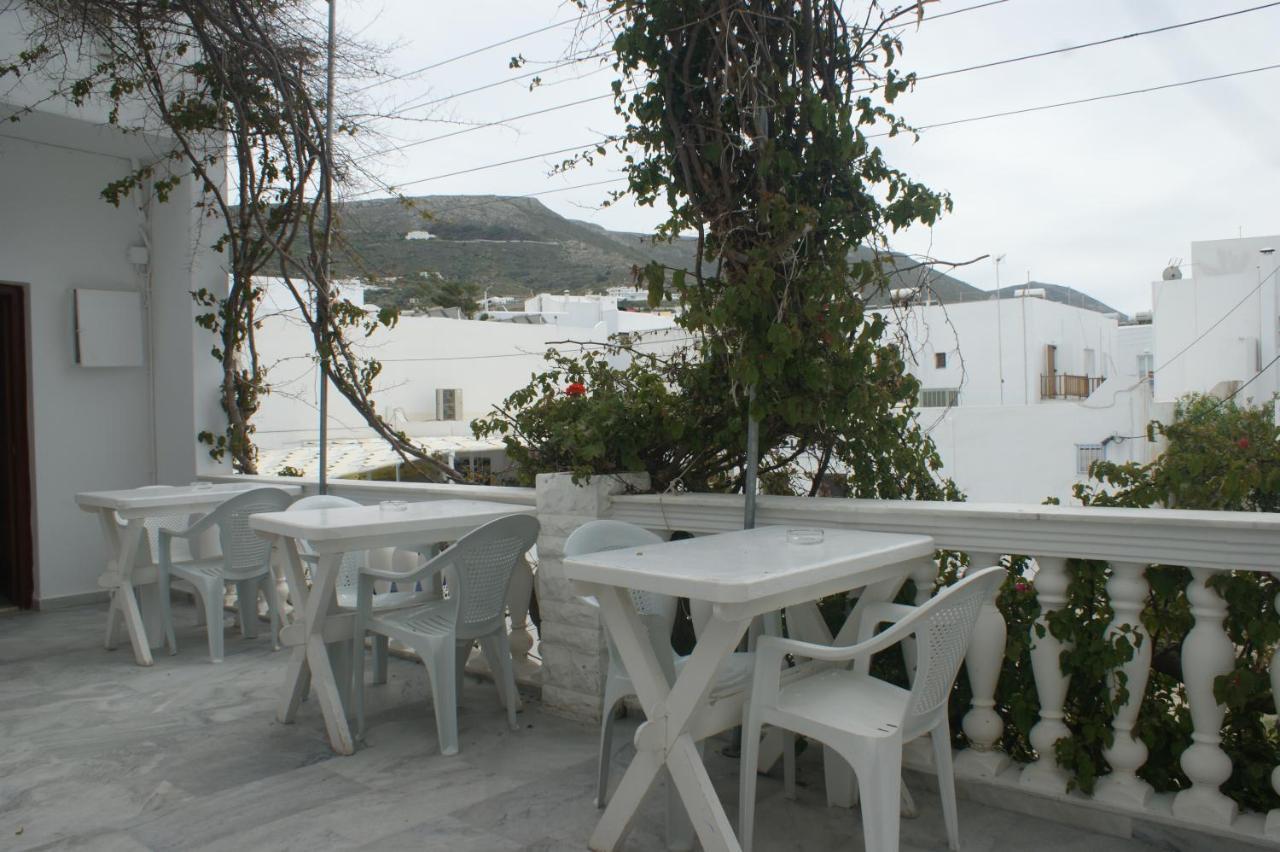 Hotel Eleftheria ปาริเกีย ภายนอก รูปภาพ