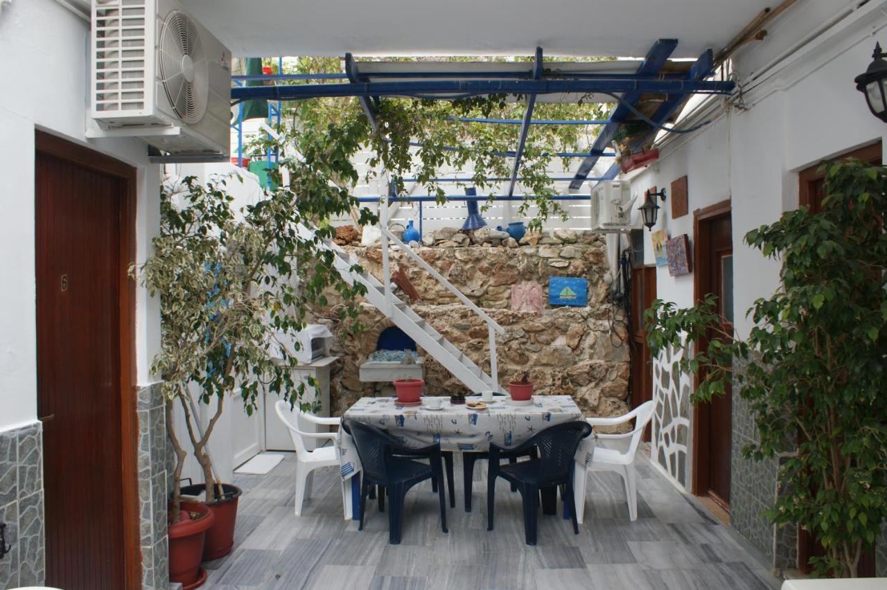 Hotel Eleftheria ปาริเกีย ภายนอก รูปภาพ